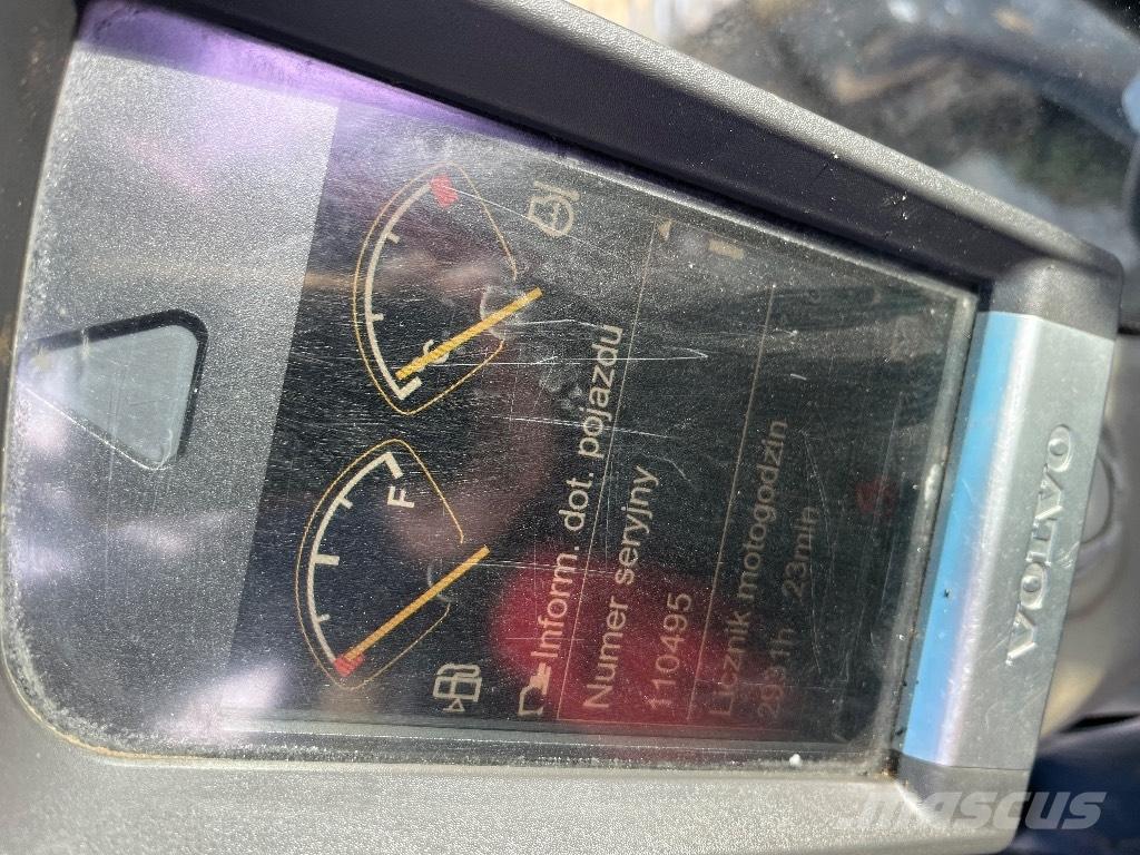 Volvo EC 240 C L Escavadeiras de esteiras