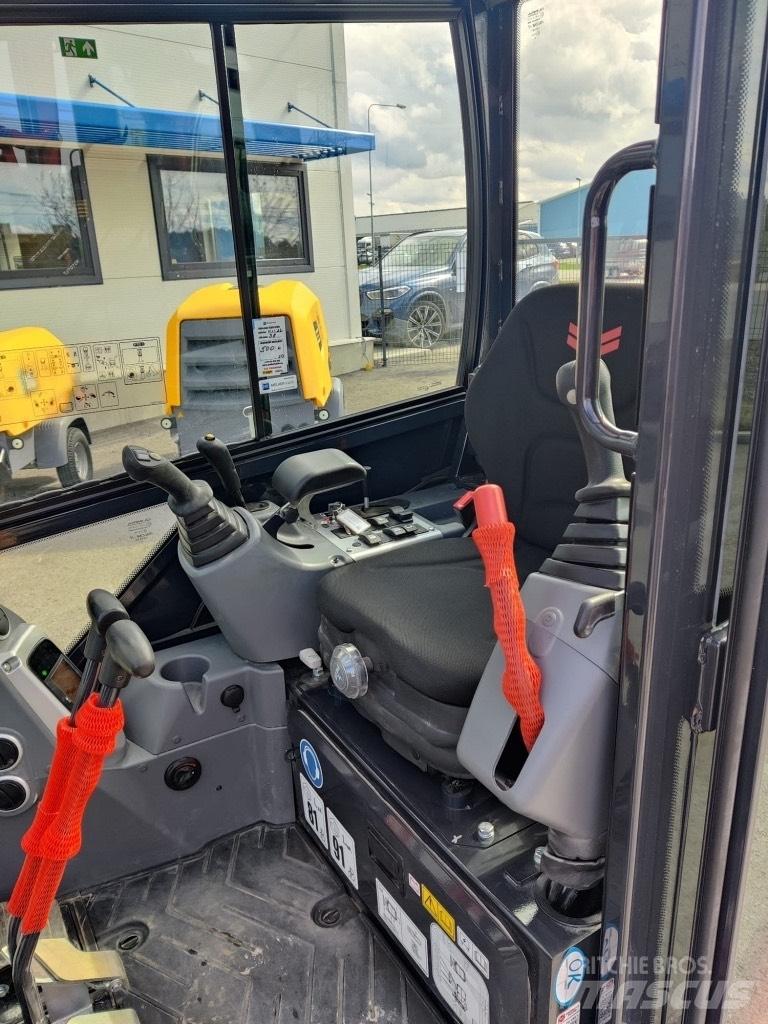 Yanmar SV17-VT Miniescavadeiras