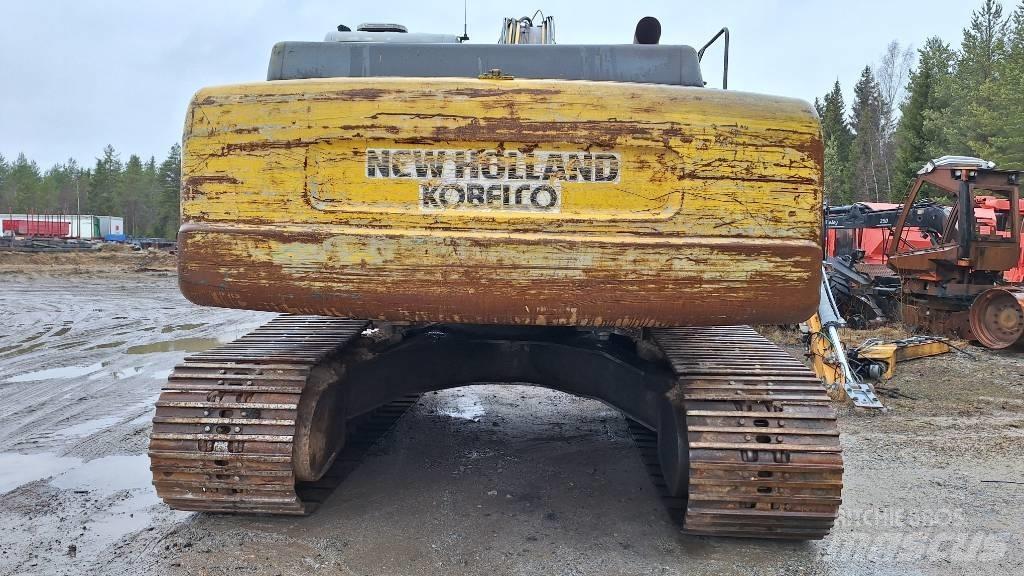 New Holland E 305 Escavadeiras de esteiras