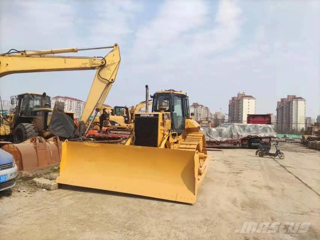 CAT D 6 M Dozers - Tratores rastos