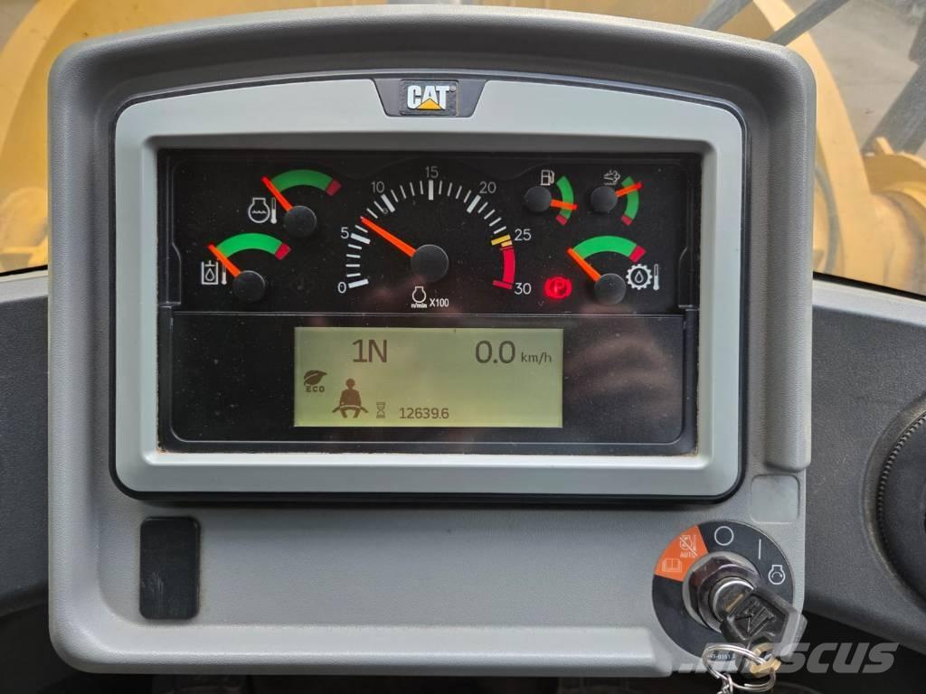 CAT 962 M Carregadeiras de rodas