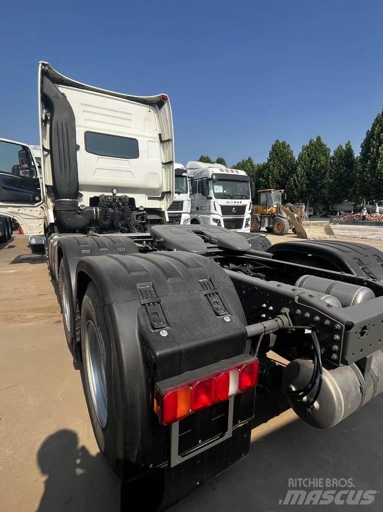 Sinotruk T7H Cavalos Mecânicos