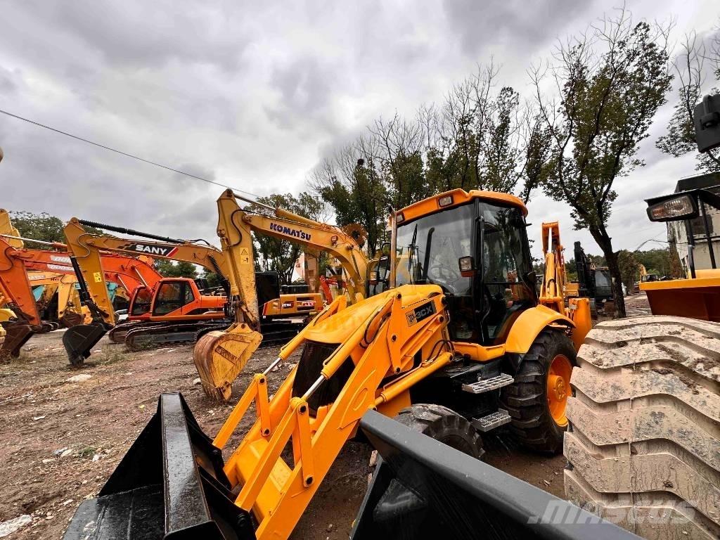 JCB 3 CX Retroescavadeiras