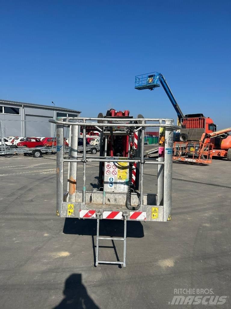 Hinowa 17.75 Elevadores braços articulados