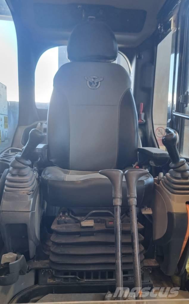 CASE CX 210 D Escavadeiras de esteiras