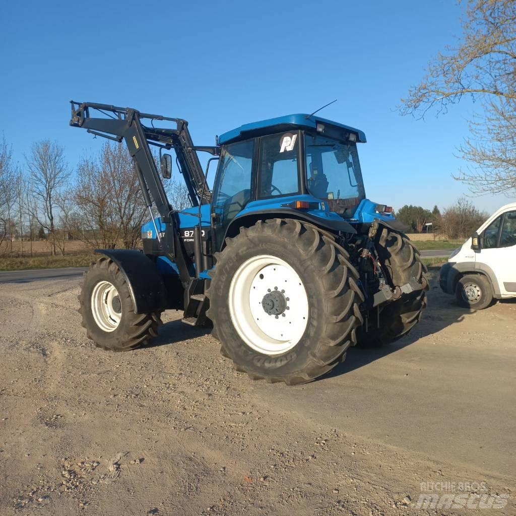 New Holland 8770 Tratores Agrícolas usados
