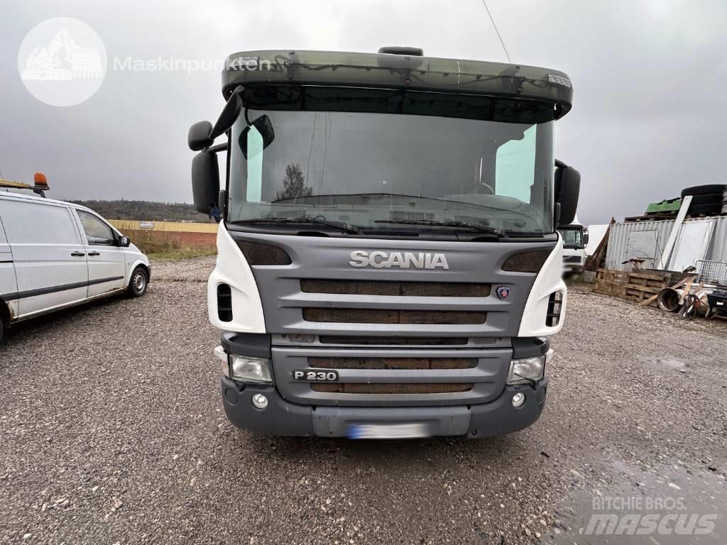 Scania P 230 DB Caminhões caixa temperatura controlada