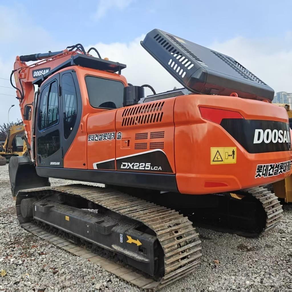 Doosan DX 225 LCA Escavadeiras de esteiras