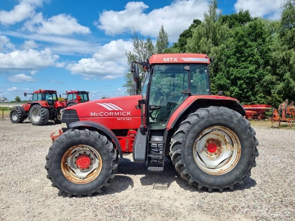 McCormick MTX 140 Tratores Agrícolas usados