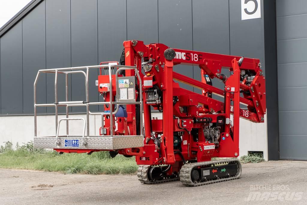CMC S18F Elevadores braços articulados