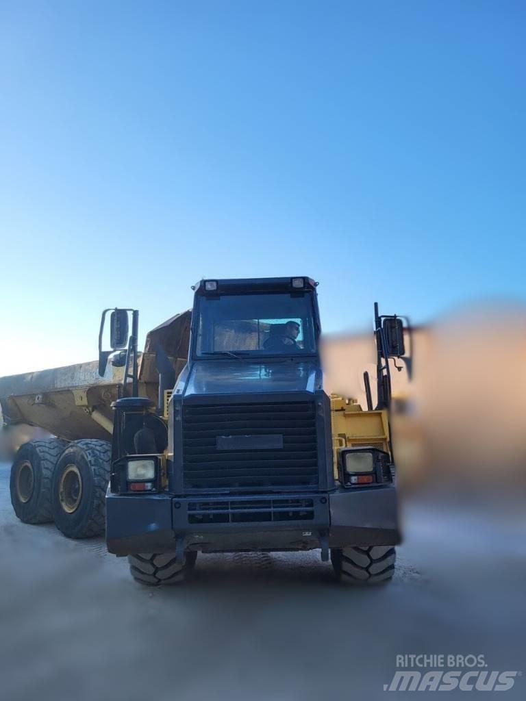 Komatsu HM 300 Caminhões articulados