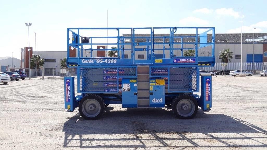 Genie GS 4390 RT Elevadores de tesoura