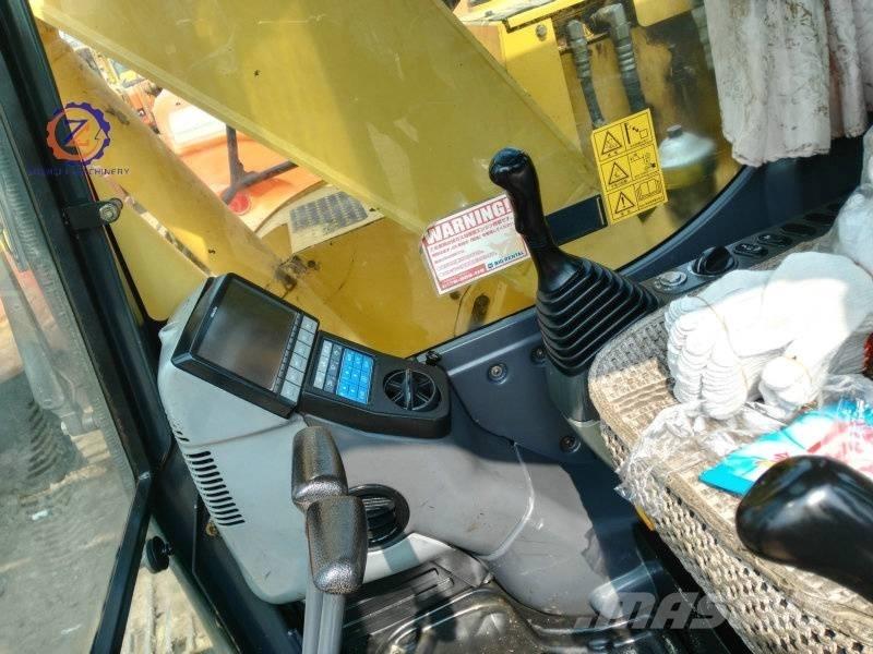 Komatsu PC 128 US-8 Escavadoras Midi 7t - 12t