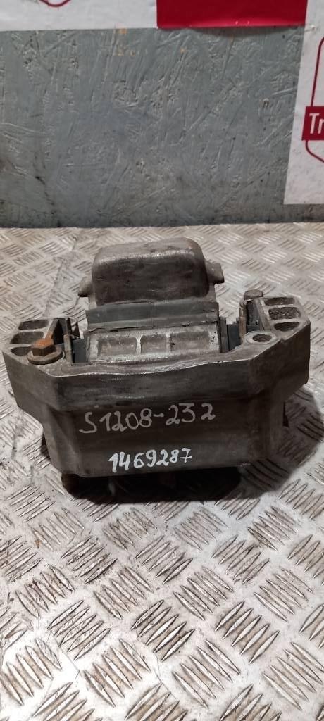 Scania 94 D.    1469287 Chassis e suspensões