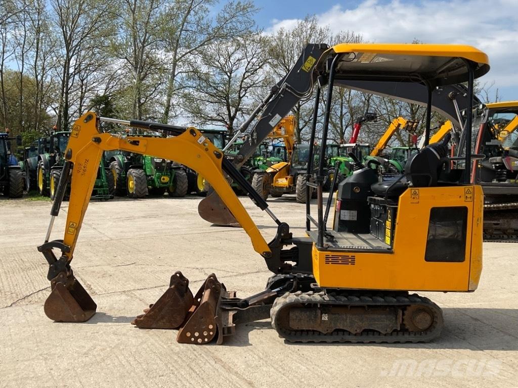 JCB 15 C-1 Miniescavadeiras
