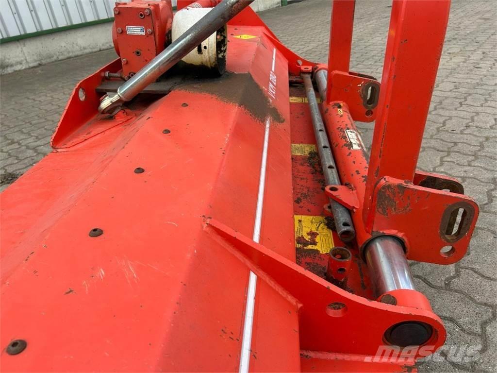 Kuhn VKM 280 Outros equipamentos de forragem e ceifa