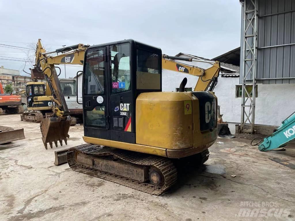 CAT 306E2 Miniescavadeiras