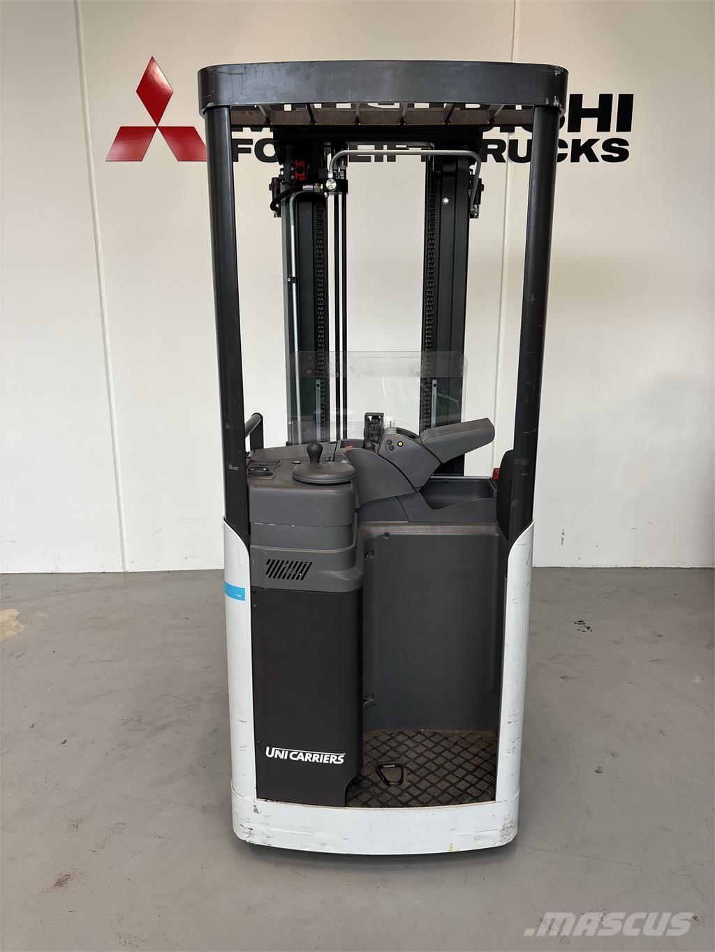 Atlet A160 Self propelled stackers