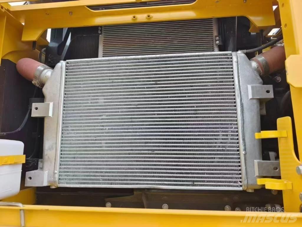 Komatsu 350-8 Escavadeiras de esteiras