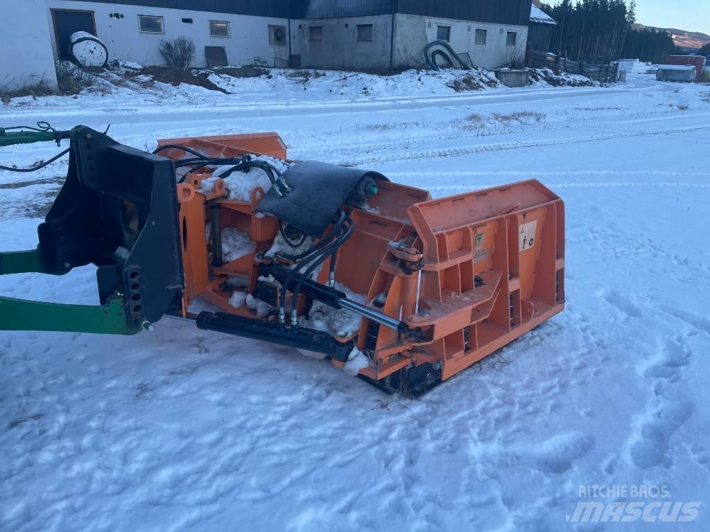 Tellefsdal U-4900 Lâminas de neve e arados