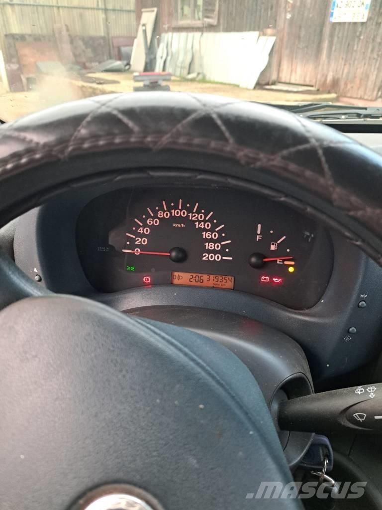 Fiat Doblo Cargo Carrinhas de caixa fechada