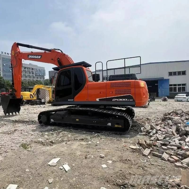 Doosan DX 300 Escavadeiras de esteiras