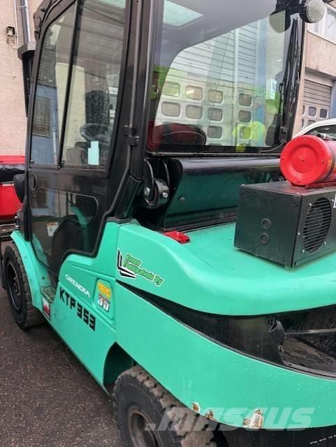 Mitsubishi FD 35 N Empilhadores Diesel