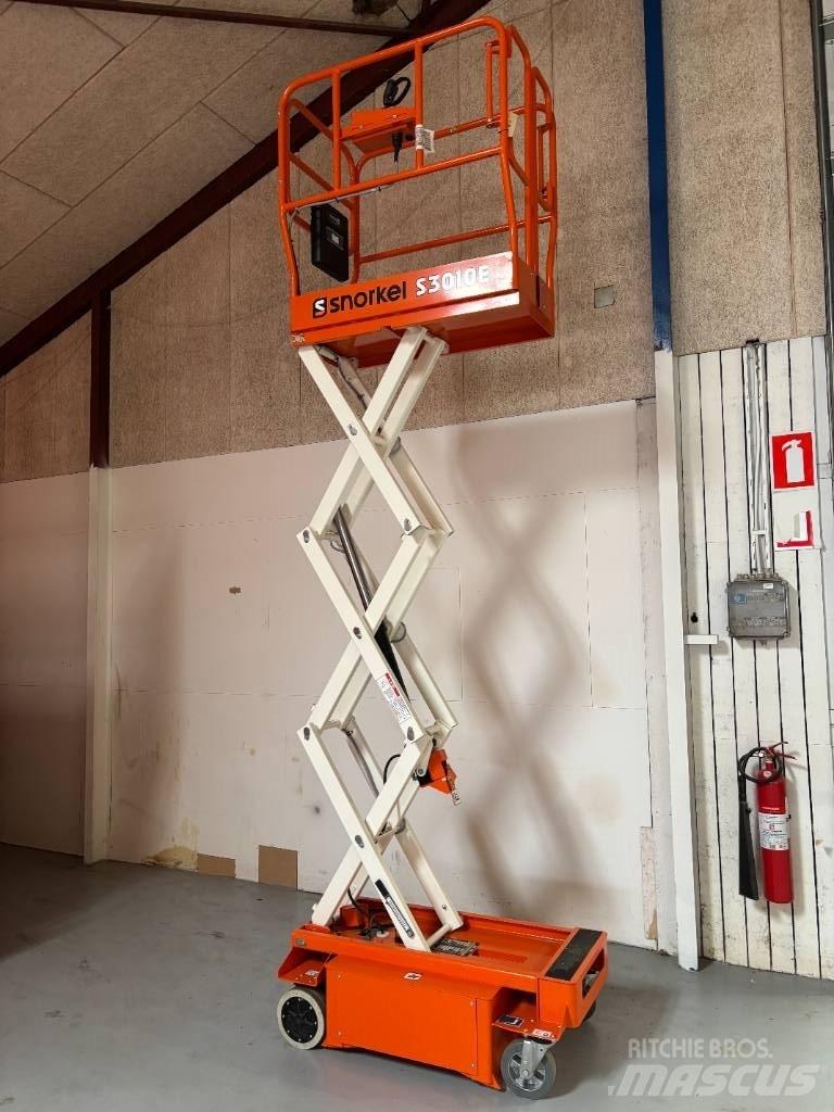 Snorkel S3010E Elevadores de tesoura