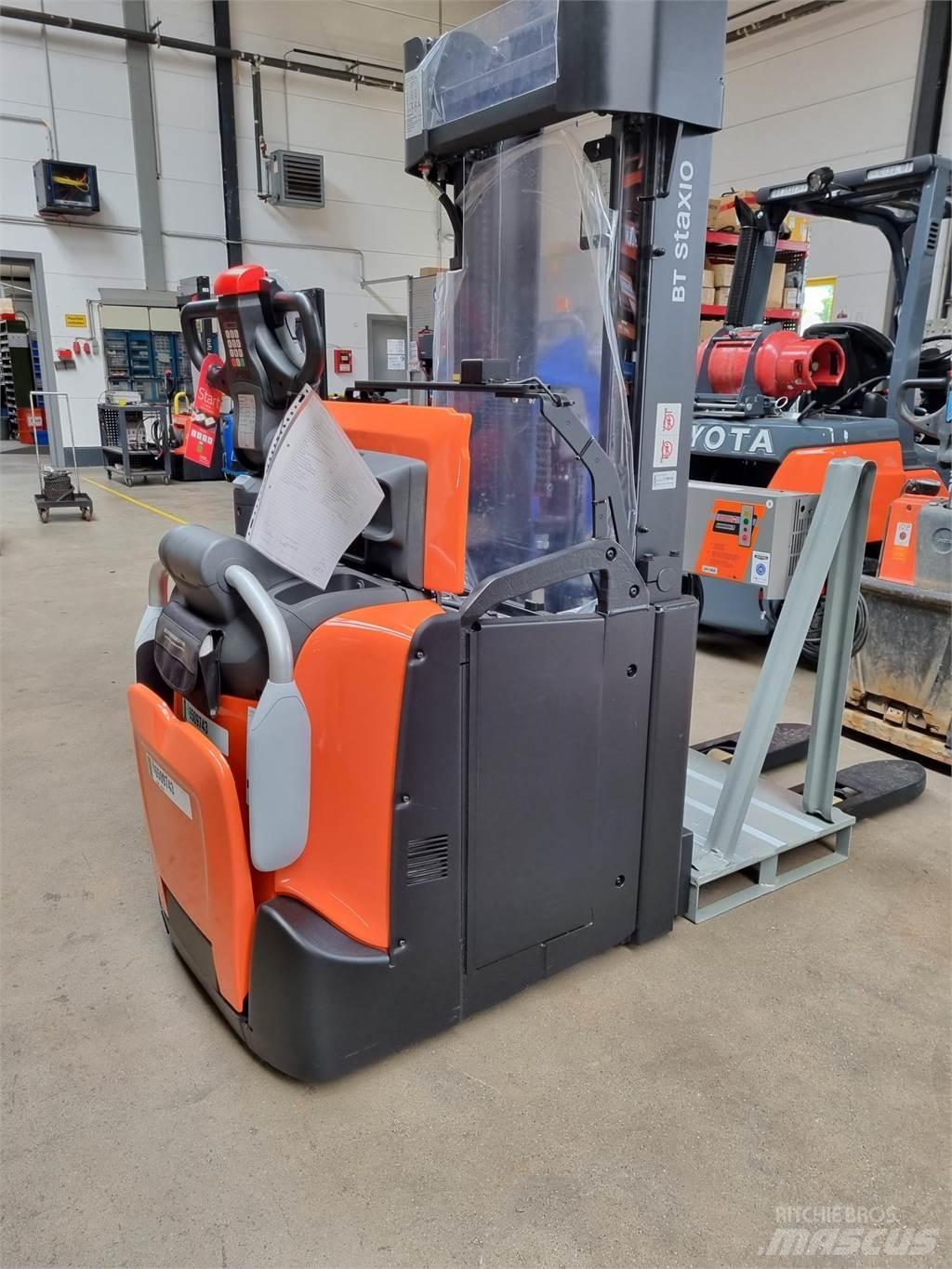 Toyota BT SPE160L Empilhador para operador externo