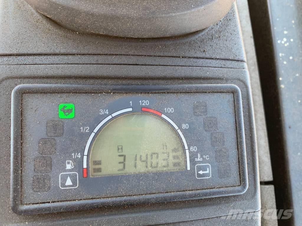 CAT 302.7 CR Miniescavadeiras