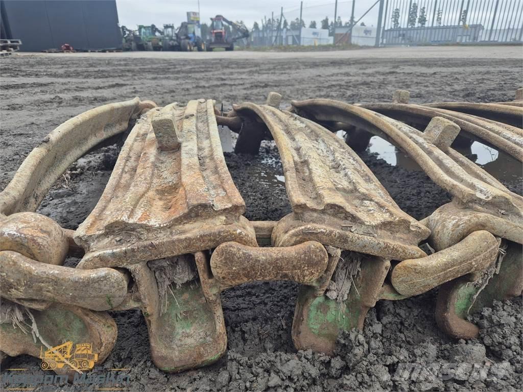 Clark TXL 800x26.5 Chains / Rastos