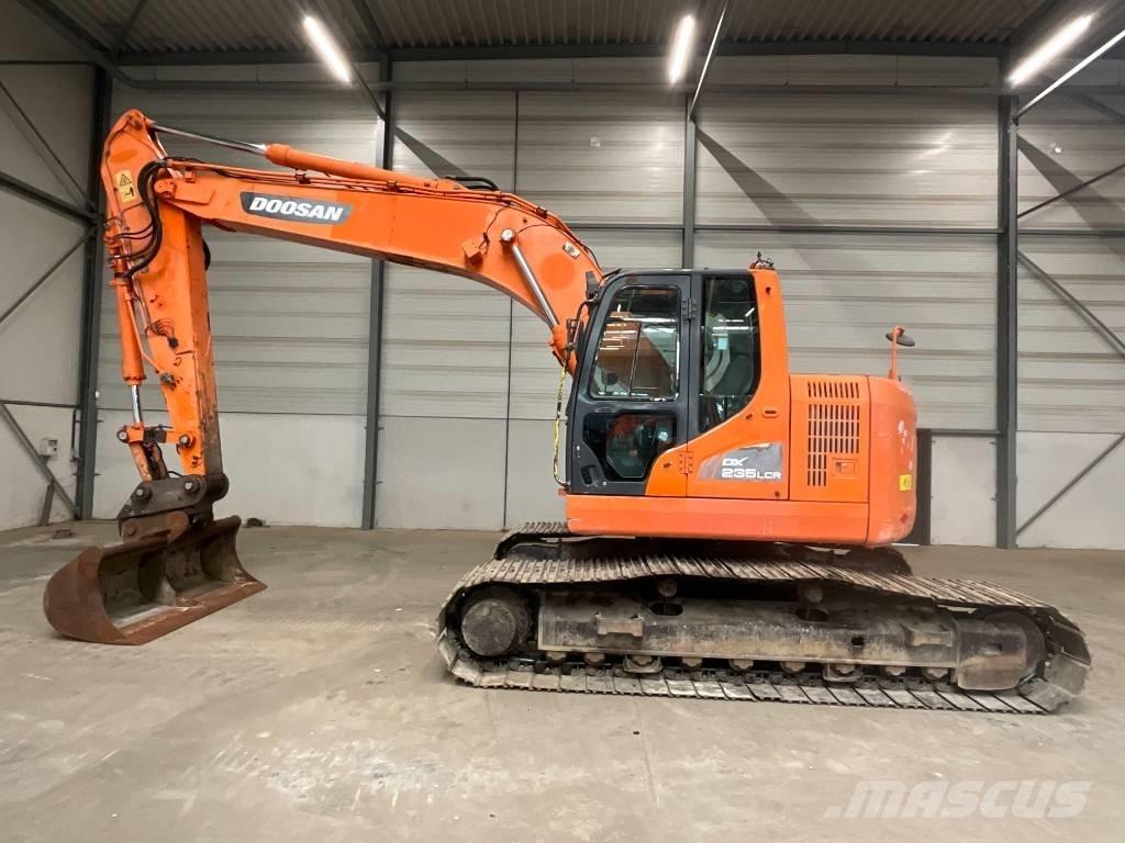 Doosan DX 235 LCR Escavadeiras de esteiras
