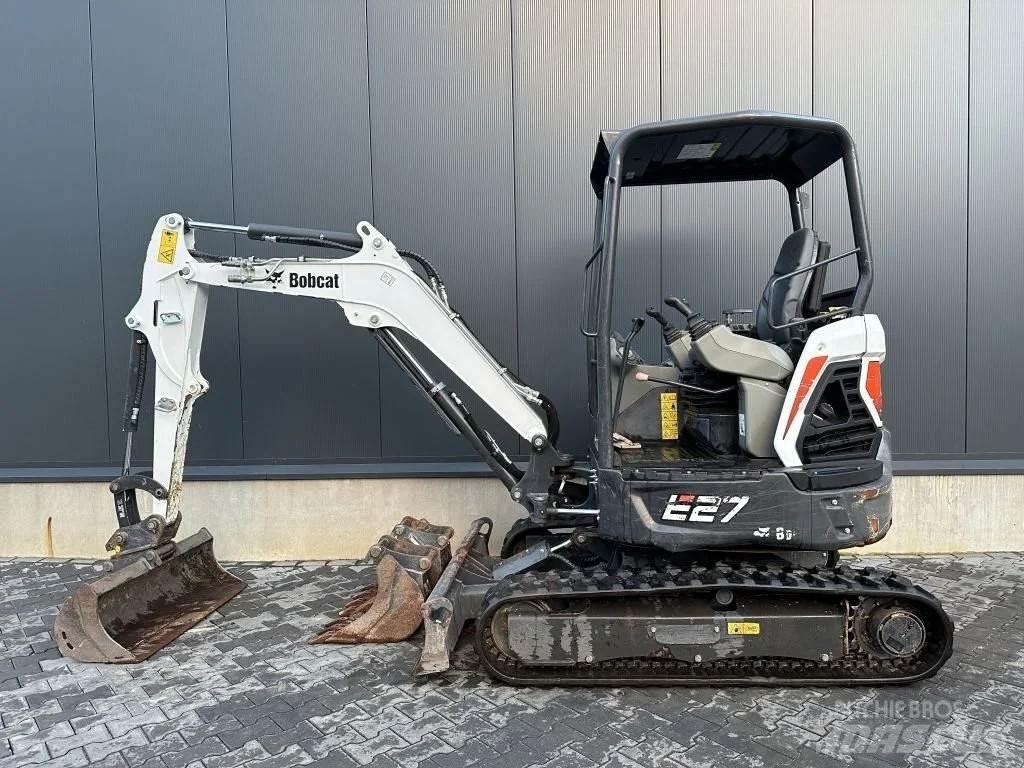 Bobcat E27 Miniescavadeiras