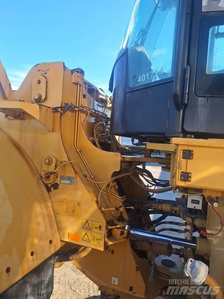 CAT 966 MXE Carregadeiras de rodas