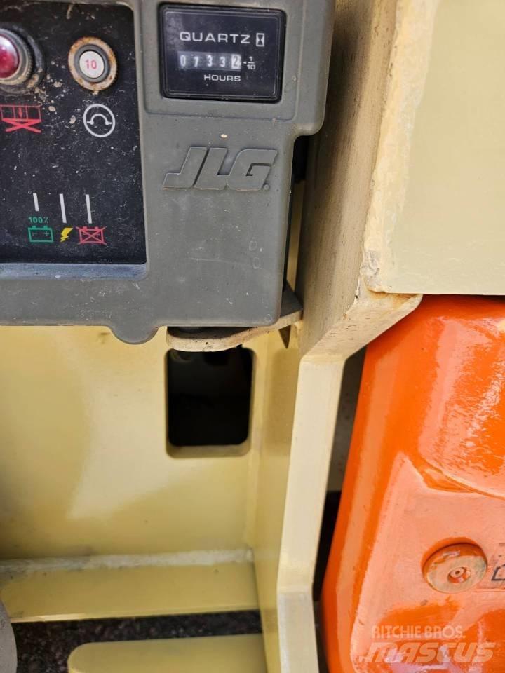 JLG 2630 ES Elevadores de tesoura