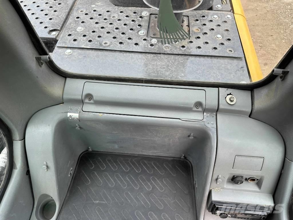 Volvo EC210D Escavadeiras de esteiras