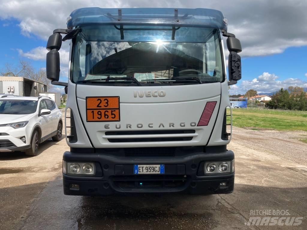 Iveco 135E25 Camiões-cisterna