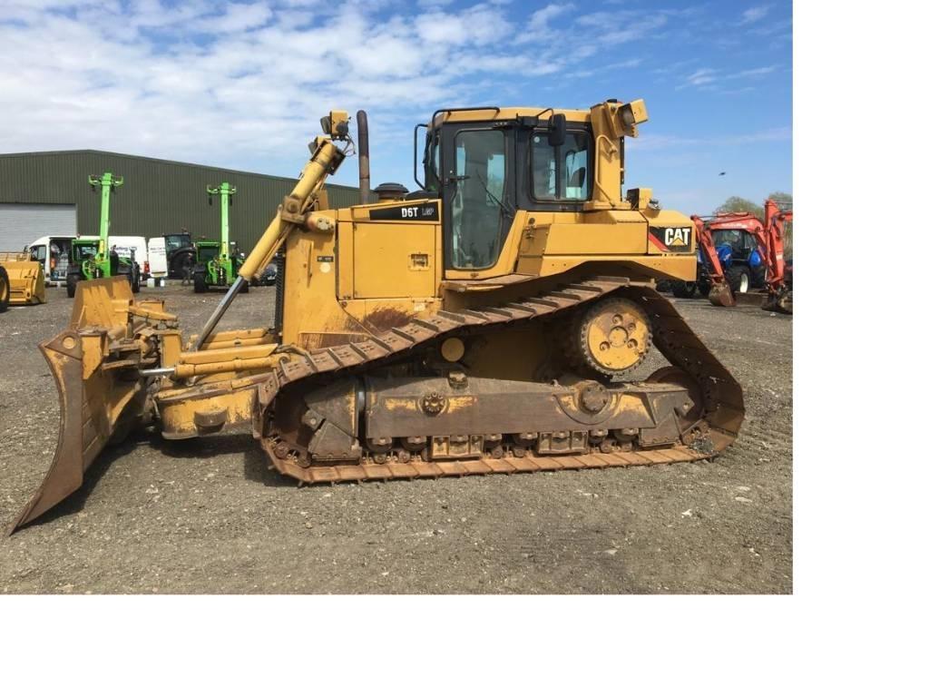 CAT D 6 T LGP V PAT Dozers - Tratores rastos