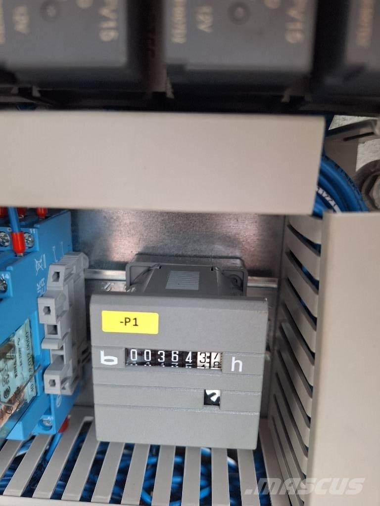 Böcker AHK 36 Outras gruas