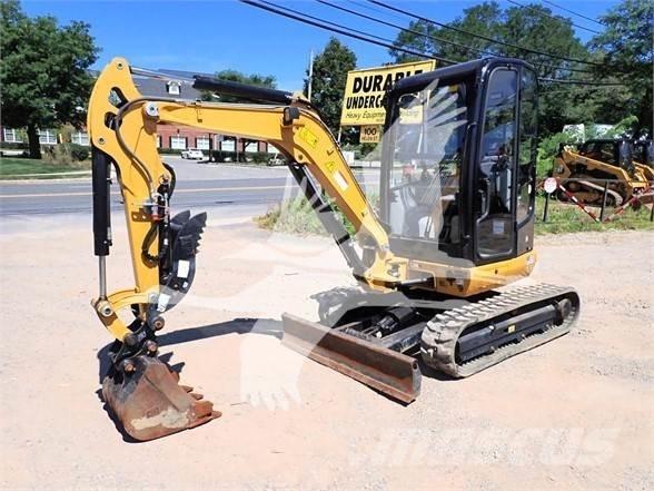 CAT 302.7D CR Miniescavadeiras