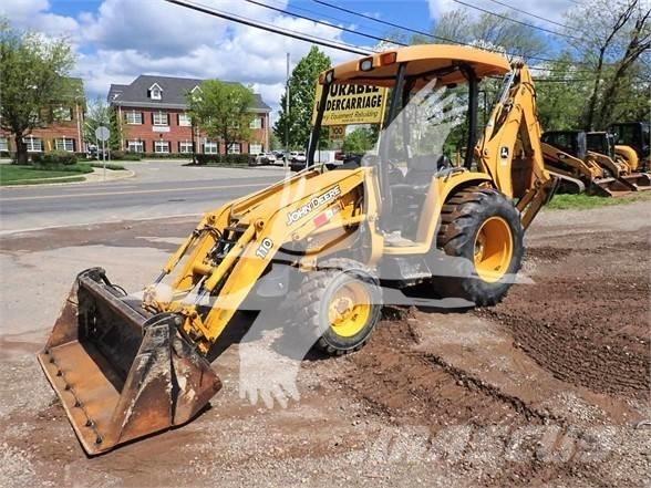 John Deere 110 Retroescavadeiras