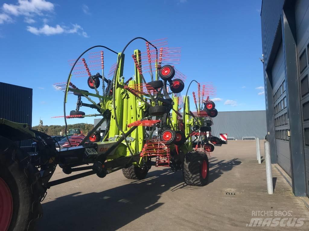 CLAAS Liner 4700 Ancinho virador