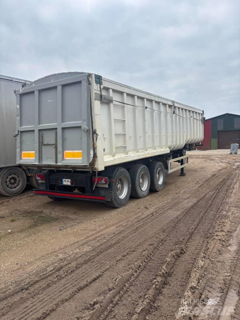 SDC Trailers LTD Semi Reboques Cortinas Laterais
