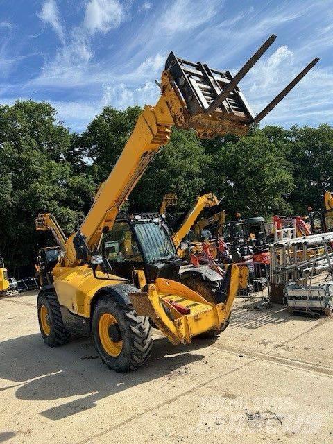 JCB 540-140 Manipulador telescópico