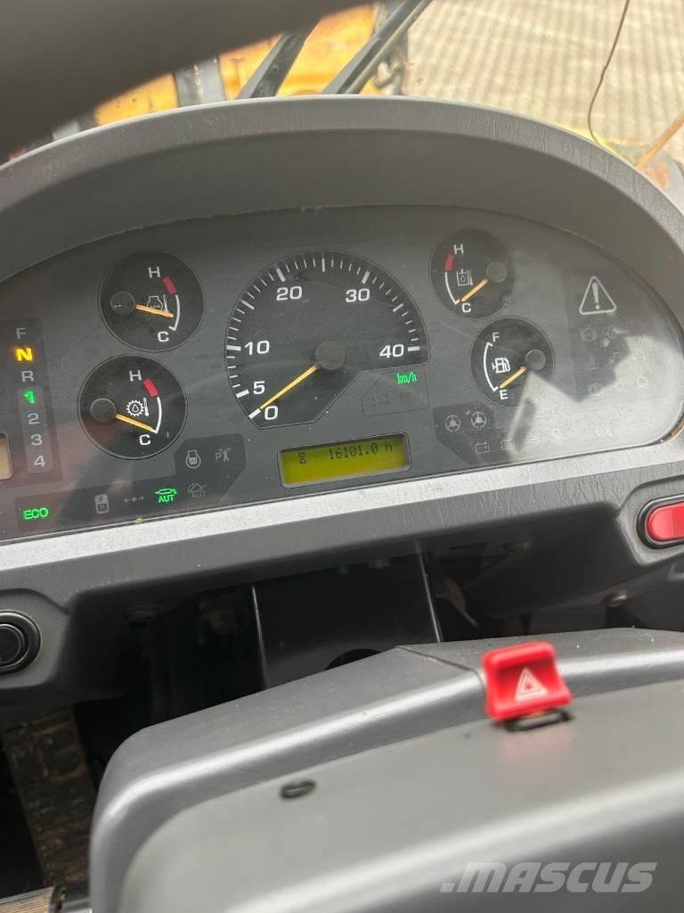 Komatsu WA 470-6 Carregadeiras de rodas