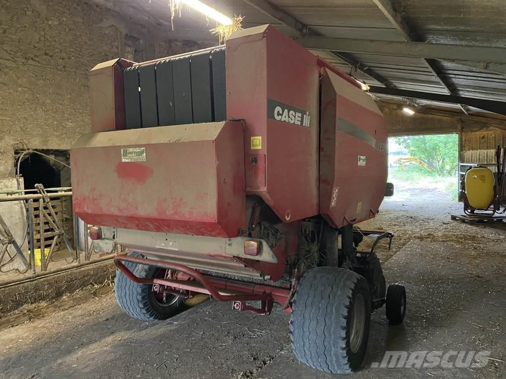 Case IH RBX 452 Enfardadeira de rolos