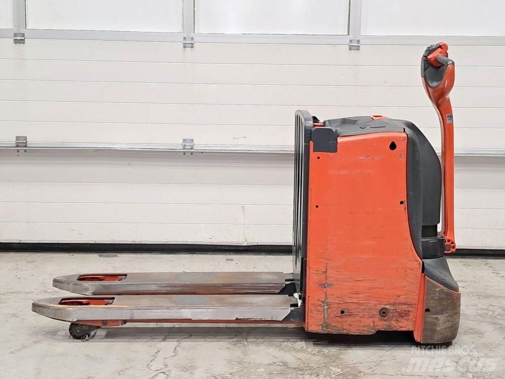 Linde T16L Porta palettes