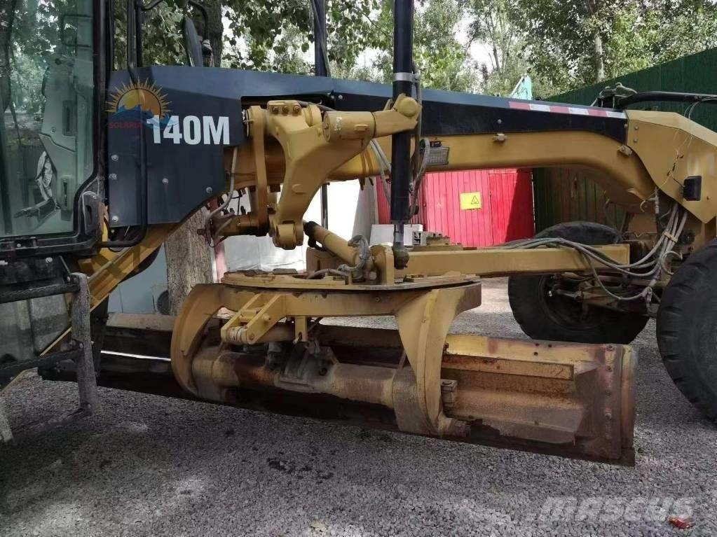 CAT 140 M Motoniveladoras