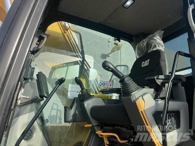 CAT 317 Escavadeiras de esteiras