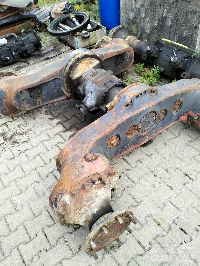 John Deere 1270B Chains / Rastos